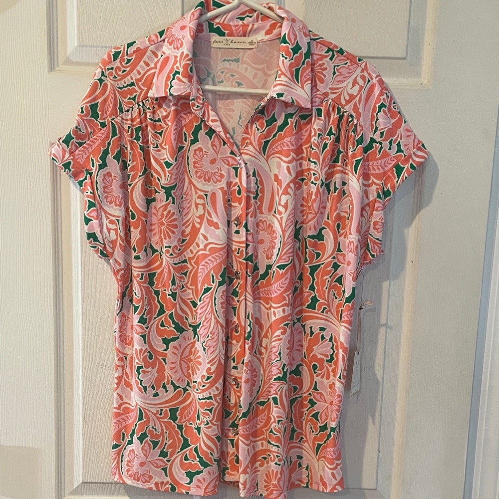 Fair Haven Size 2X Coral and Green  Shirt ( New)